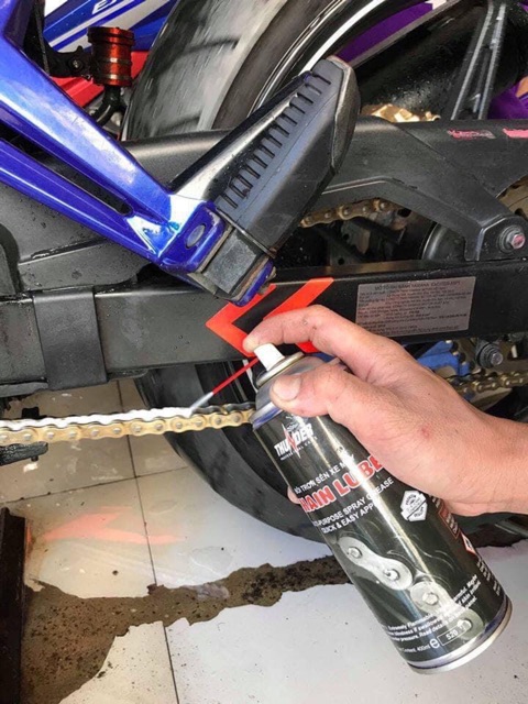 Vệ sinh sên xe Thunder/ Rửa sên Dưỡng sên 2 CHAI TẶNH BÀN CHẢI