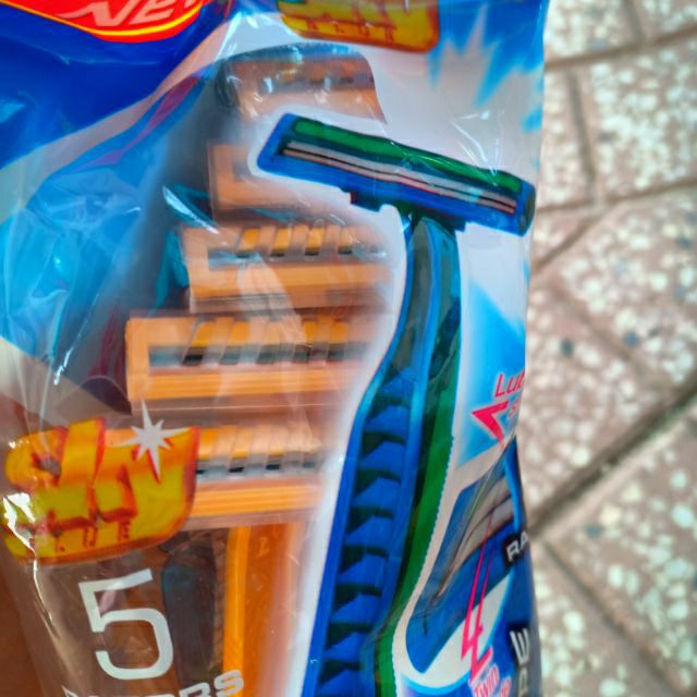Combo 5 cạo râu vàng.