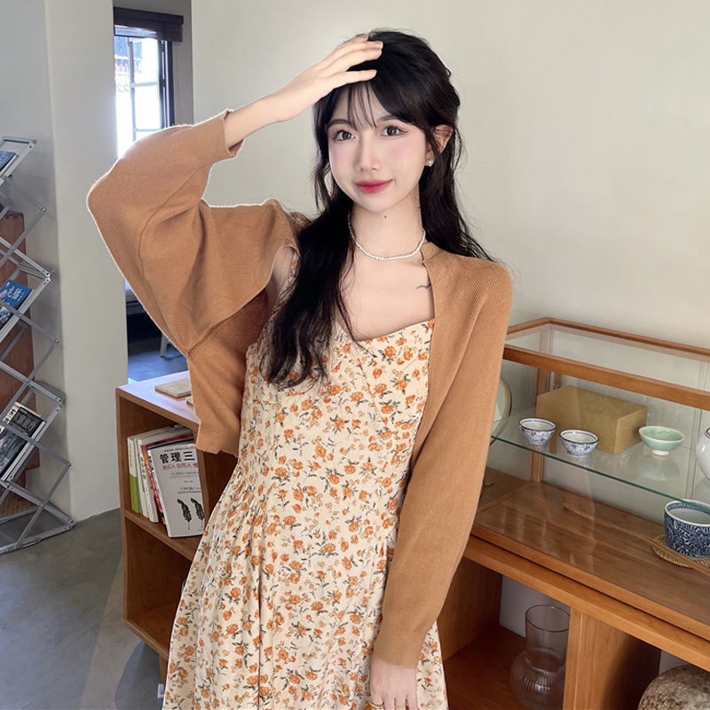 Bộ Áo Khoác cardigan Cổ Chữ V + Đầm Hai Dây Dệt Kim Ngắn In Hoa Nhỏ Phong Cách Hàn Quốc Thời Trang