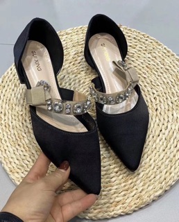 [SẴN ĐỦ SIZE] Giày mũi nhọn quai gắn đá (ảnh thật ở cuối)