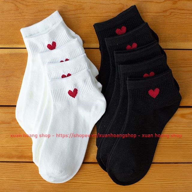 Vớ Nữ Cổ Ngắn Cute Đẹp Tất Màu Đen, Trắng Họa Tiết Trái Tim Đỏ