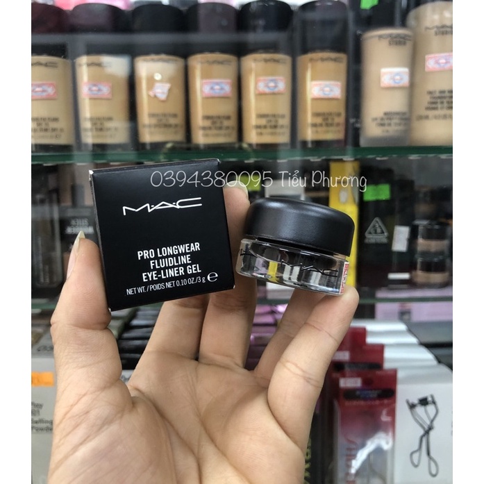Gel kẻ mắt của MAC