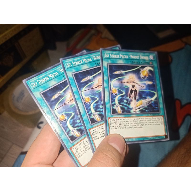 thẻ bài: Sky Striker Mecha - Hornet Drones - MP19-EN263 - Common 1st Edition