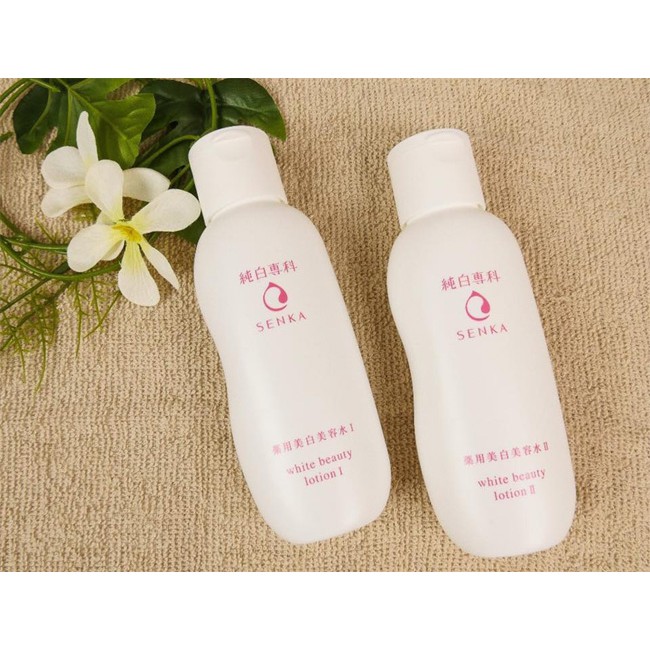 Nước dưỡng làm mềm và trắng da Senka White Beauty Lotion I 200ml