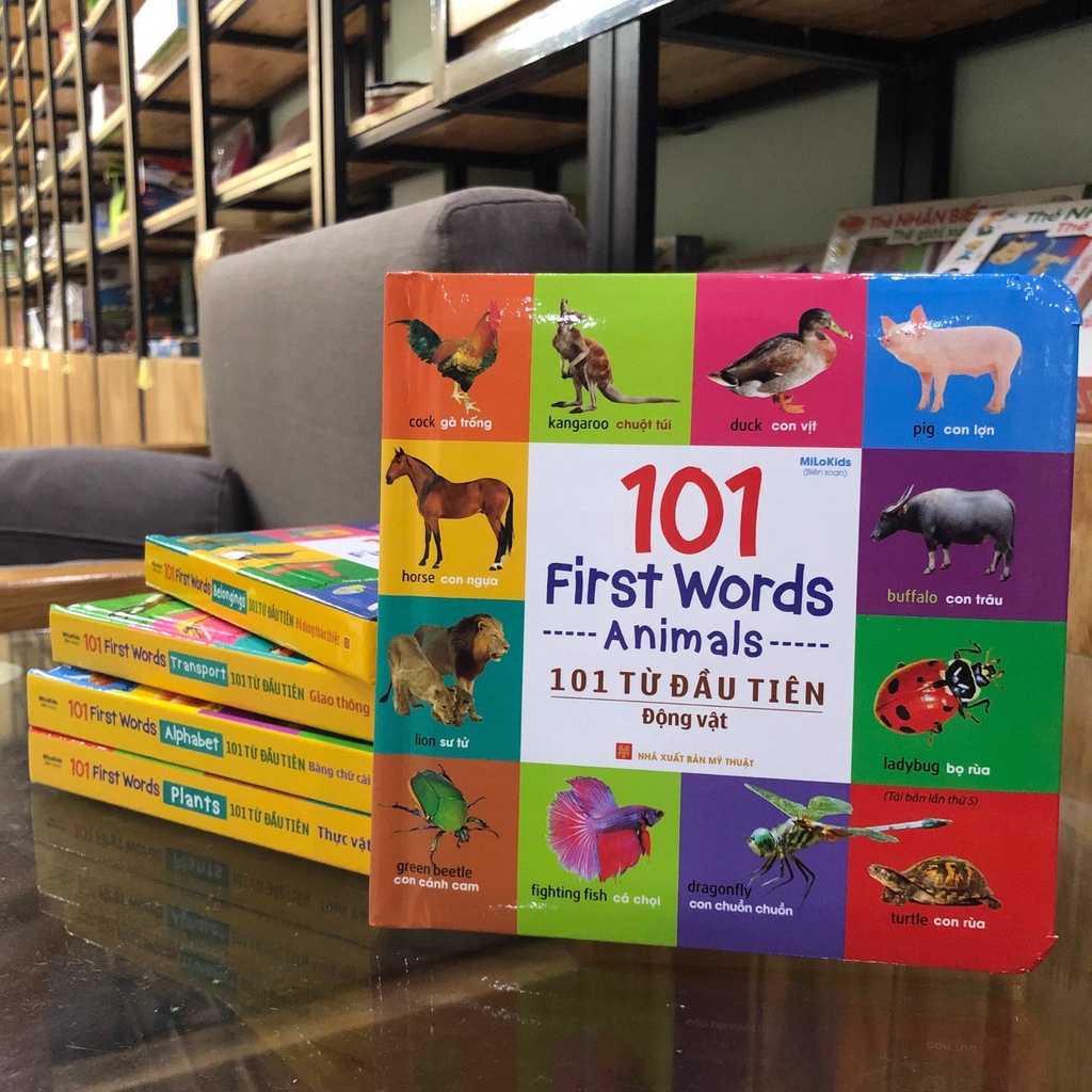 Sách: 101 First Words - 101 Từ Đầu Tiên - Động Vật