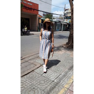 Đầm linen đơn giản xinh
