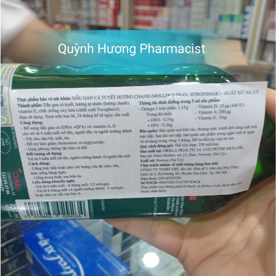 Dầu gan cá tuyết hương chanh MOLLER'S TRAN bổ sung Omega 3 cho bé.