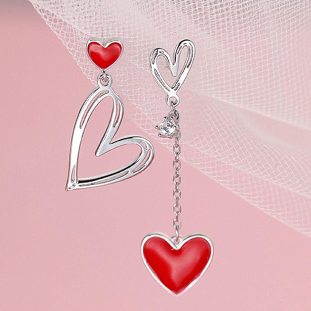 Bông Tai Dáng Dài Hình Trái Tim Phối Tua Rua Phong Cách Hàn Quốc