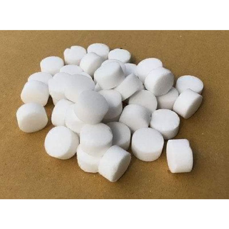 Gói 10 viên muối tinh Nacl nhỏ gọn và rất tiện ích