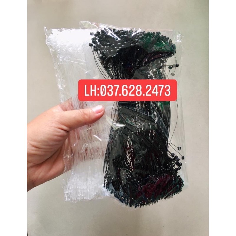 DÂY TREO NHÃN MÁC - TI XỎ NHỰA