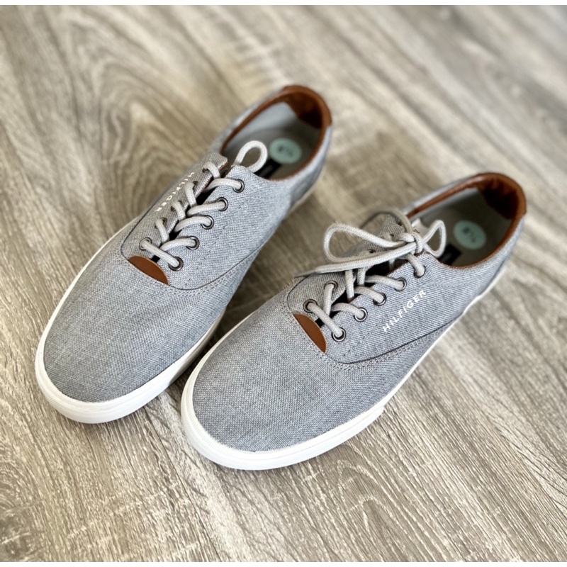 Giày nam TOMMY HILFIGER size fit chân 40.5/41 /41.5/42- Hàng pick store Mỹ, kèm hộp trắng