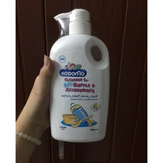 Nước rửa bình Kodomo 750ml