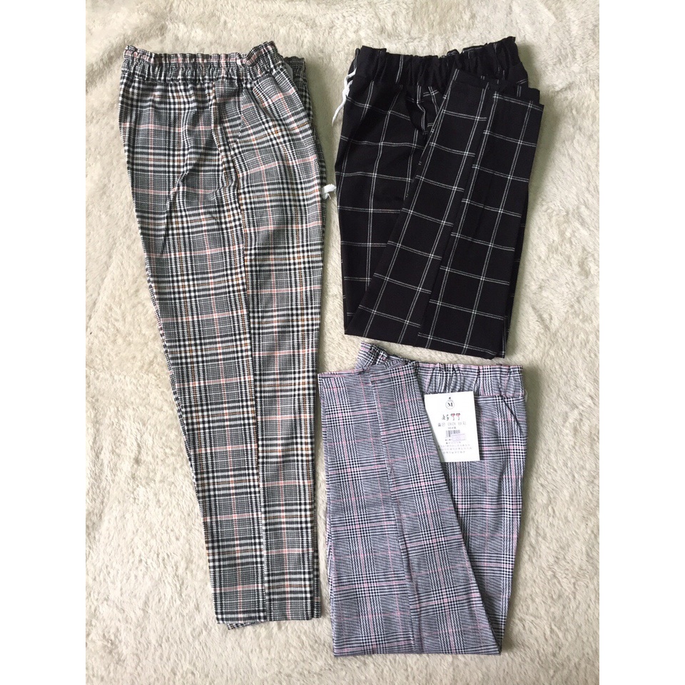 Quần kaki Baggy kẻ ca rô phong cách Hàn Quốc