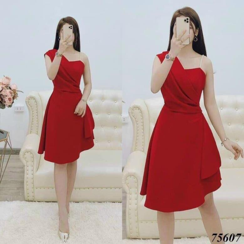 0S7-Ảnh thật, Đầm váy xoè đỏ chéo vai 1 dây ngọc cườm xếp ly dự tiệc dạ hội thời trang Tasa