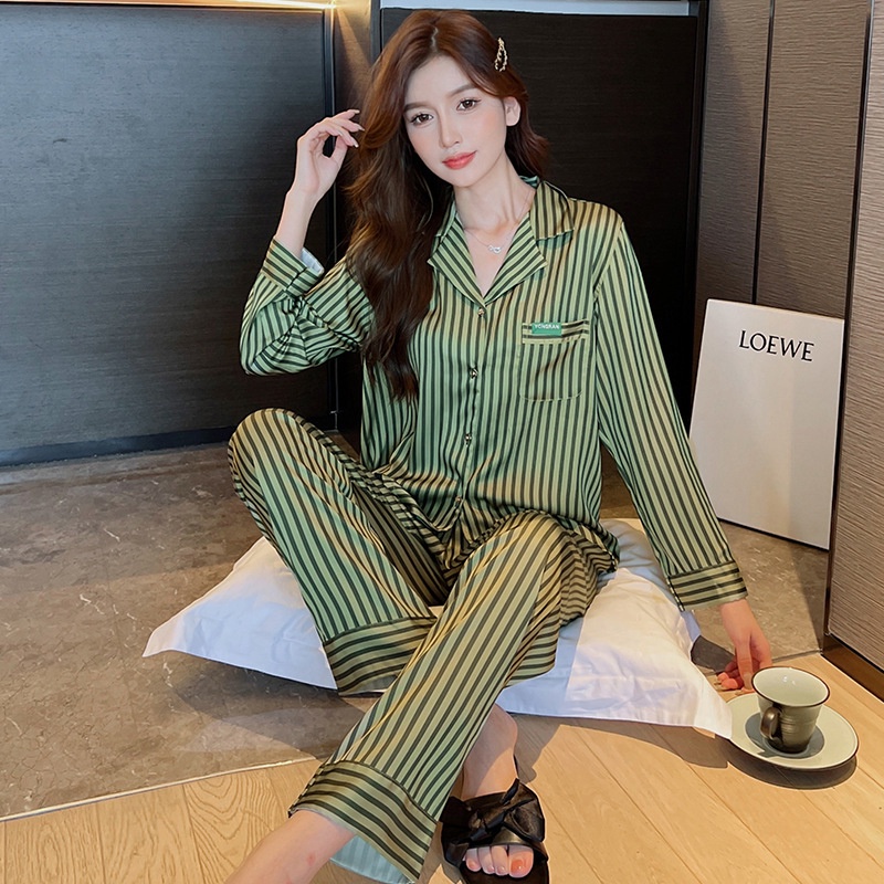 Bộ Đồ Ngủ Mặc Nhà Vải Lụa Lạnh Mỏng Tay Dài Kẻ Sọc Thời Trang Mùa Thu 2022 Cho Nữ