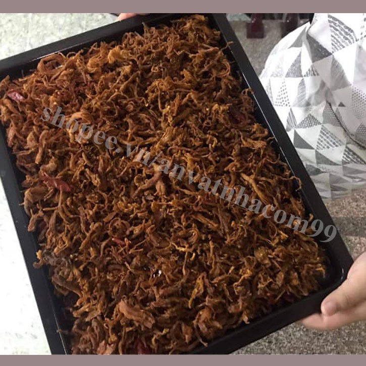 Khô heo cháy tỏi 100g không phụ gia, khô heo nhà làm từ thịt sạch, handmade - Ăn vặt nhà Cốm