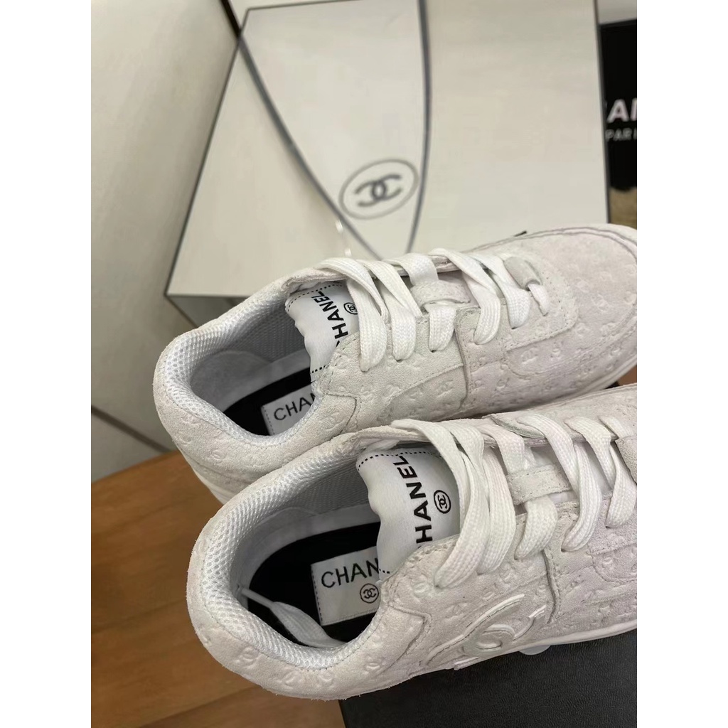 Giày Thể Thao Da Lộn Không Hộp