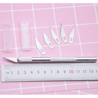 Dao trổ dùng để cắt gọt một số chi tiết nhỏ gồm nhiều lưỡi dao thay thế