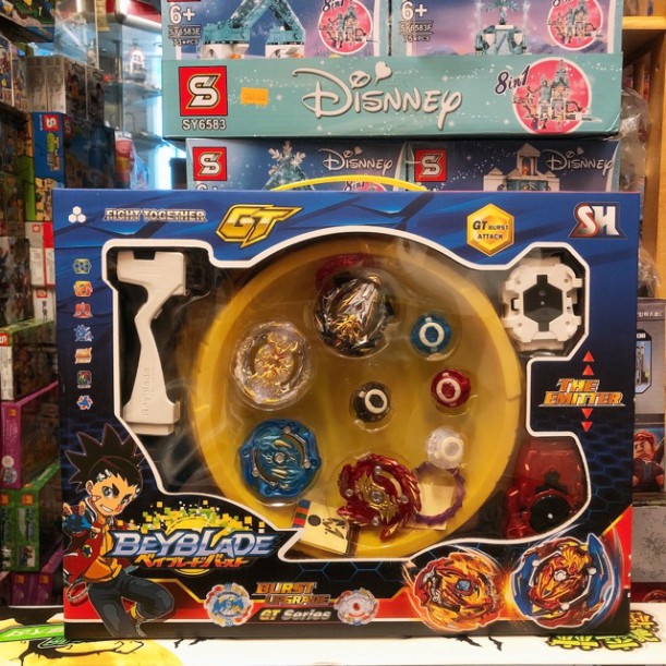 🔥 Đồ Chơi Con Quay Beyblade + Sàn đấu 🔥 Nhiều loại chọn lựa