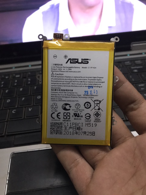 Pin zenfone 2 5.5 inch ZE551 xin chính hãng có bảo hành