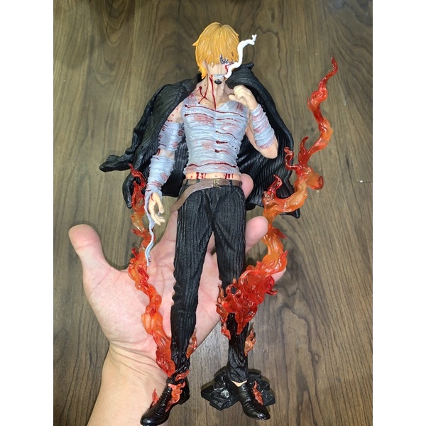 Mô hình Sanji Thức tỉnh mã Gen vs Queen - One Piece 28cm