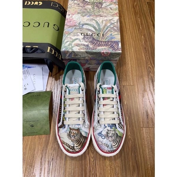 Giày siêu cấp nam nữ GC full box