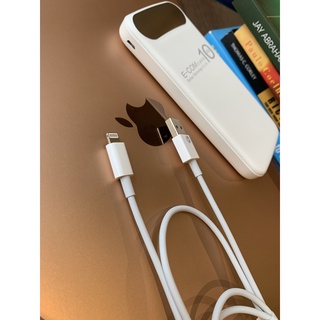 Cáp sạc điện thoại cổng Lightning