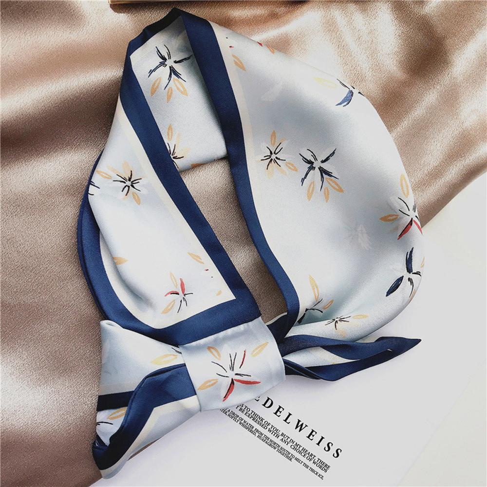 Khăn Trùm Đầu Bằng Lụa Satin In Họa Tiết Hoa Mới Cho Nữ