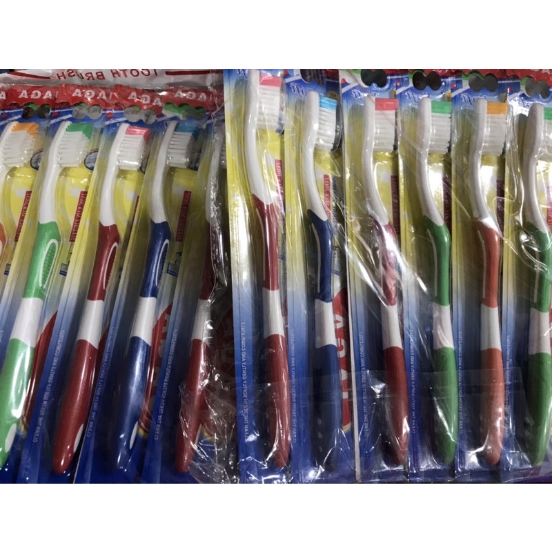 Lốc 12cây bàn chải đánh răng Thái Lan siêu tiết kiệm