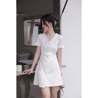 Váy trắng cổ tim basic mặc đi làm, đi chơi