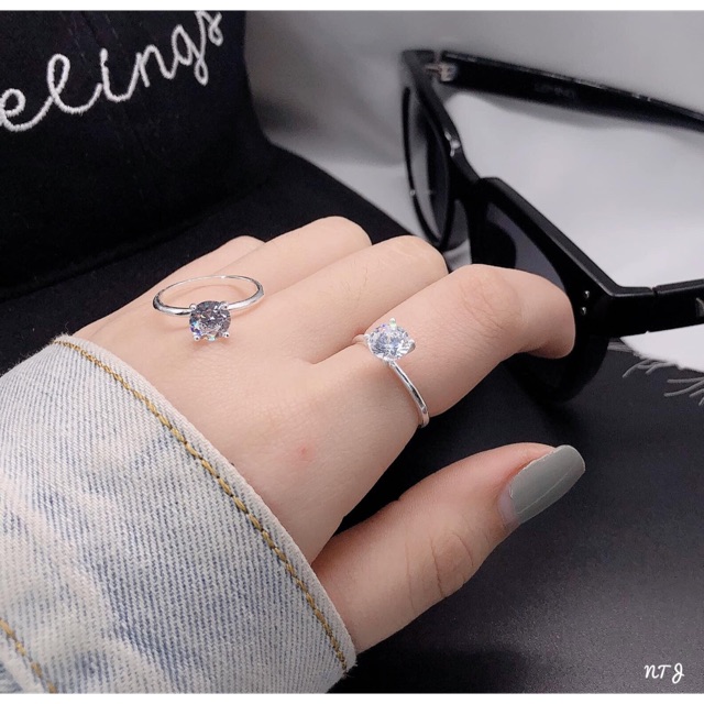 NHẪN NỮ THÂN TRƠN MẶT ĐÁ 4 CHẤU - NHẪN NỮ BẠC TA