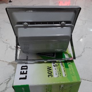 Đèn pha Led 30w chống nước