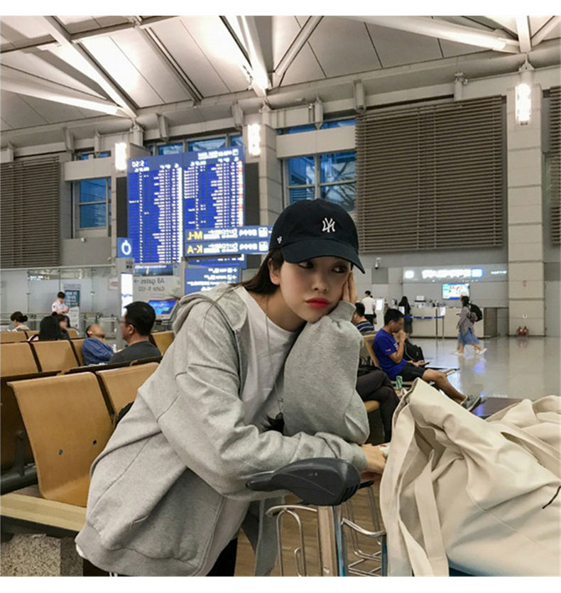 Áo Hoodie Thời Trang Năng Động Cho Nam Nữ
