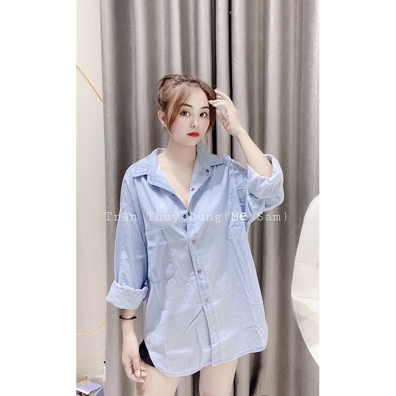 sơ mi bò giấy xanh nhạt xẻ sau