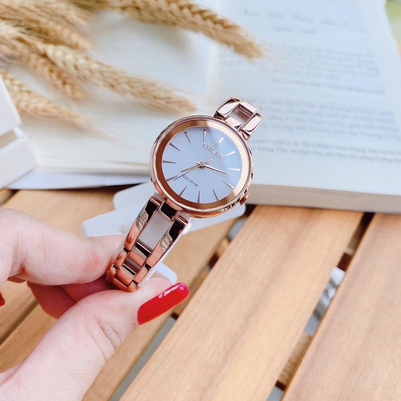 Đồng hồ nữ Citizen Axiom Eco-Drive Women's EM Rose Gold-Tone Bracelet