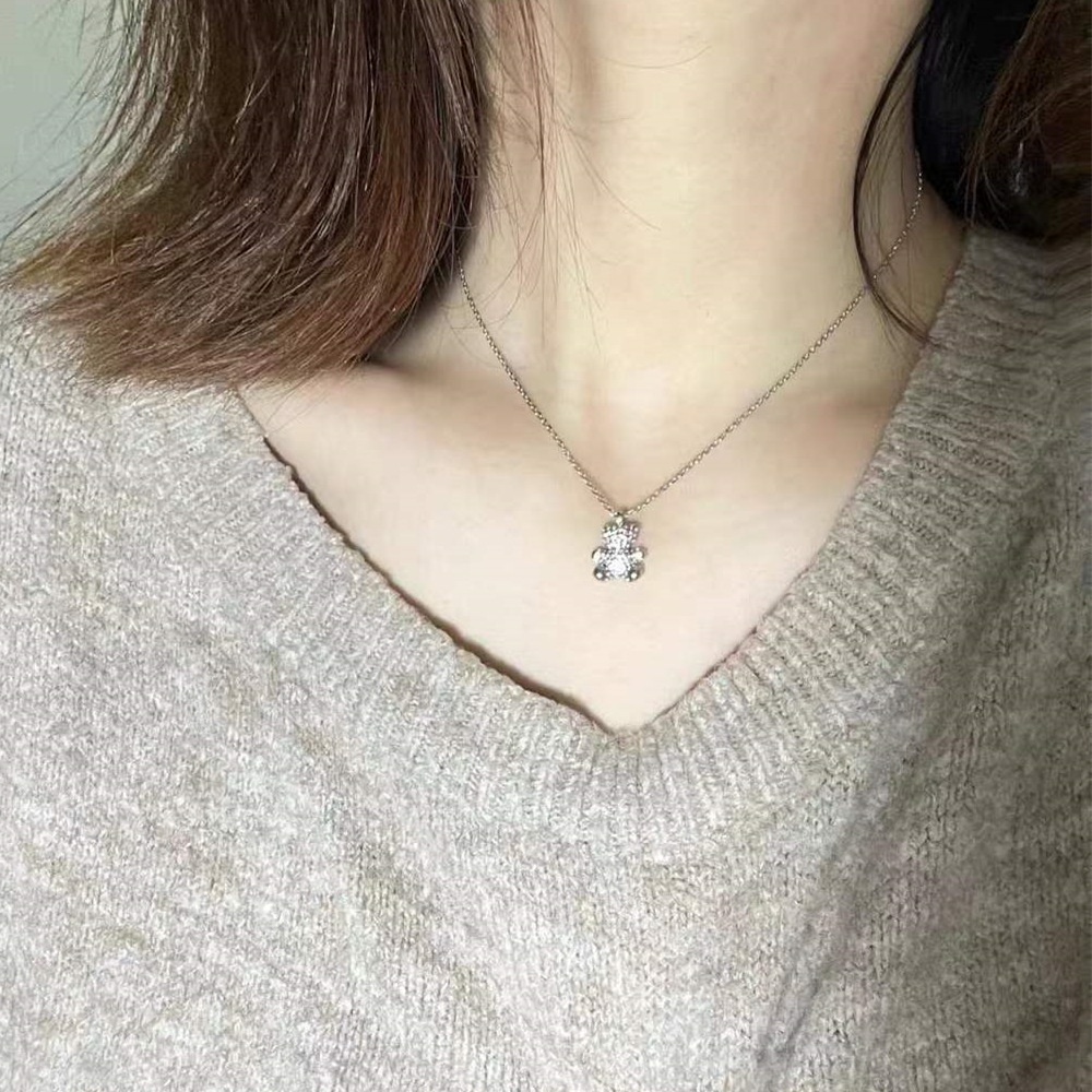Vòng cổ Mặt Hình Gấu Phát Sáng Sang Trọng Thời Trang Thu Đông Cho Nữ