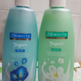 Sữa tắm NuWhite 1 tặng 1