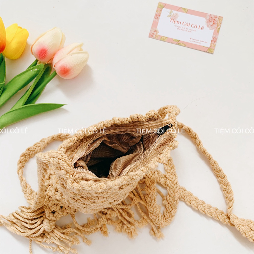 Túi dệt tua rua phong cách Boho độc đáo phóng khoáng - Tiệm Cói Cô Lê