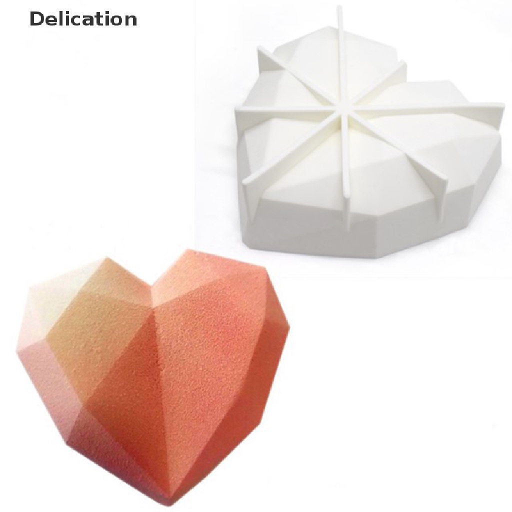 Khuôn Silicone Làm Bánh Hình Trái Tim 3D