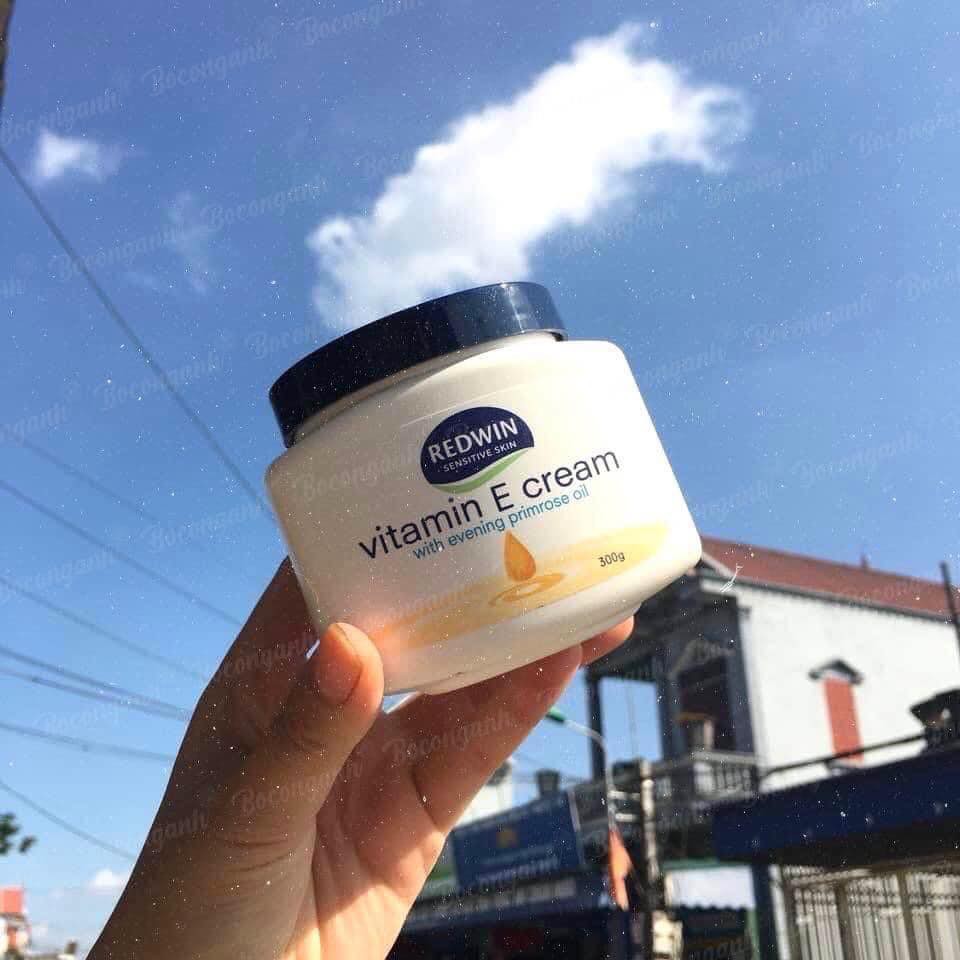 Kem Dưỡng Ẩm Redwin Vitamin E Cream Úc 300g