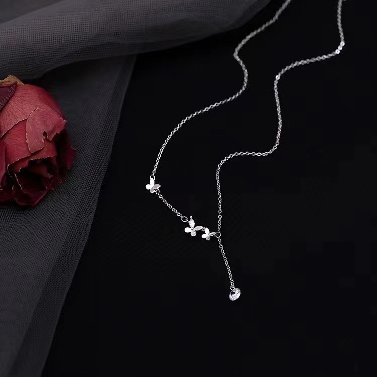 Vòng cổ Thép Titan Mặt Hình Bướm Thiết Kế Đơn Giản Thời Trang Mới Cho Nữ