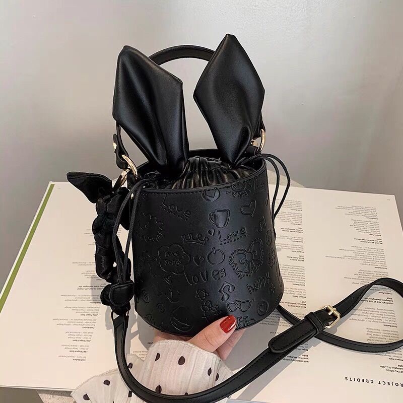 Túi đeo chéo/ đeo một vai thời trang mùa hè mới kiểu dáng nước ngoài