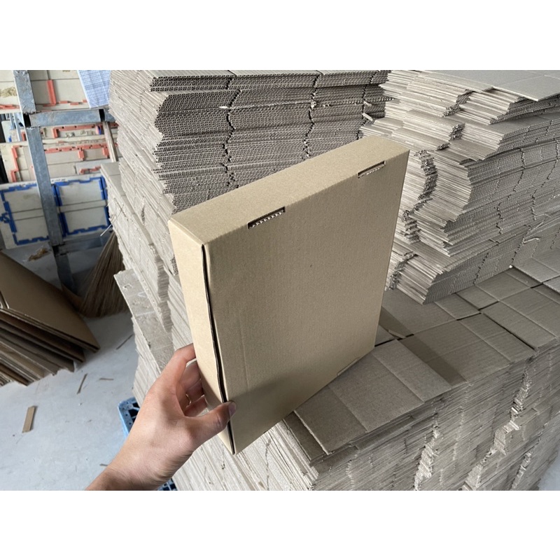 50 Hộp carton nắp gài, nắp cài 30x25x5