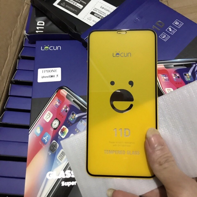 Miếng dán cường lực  iphone các ma