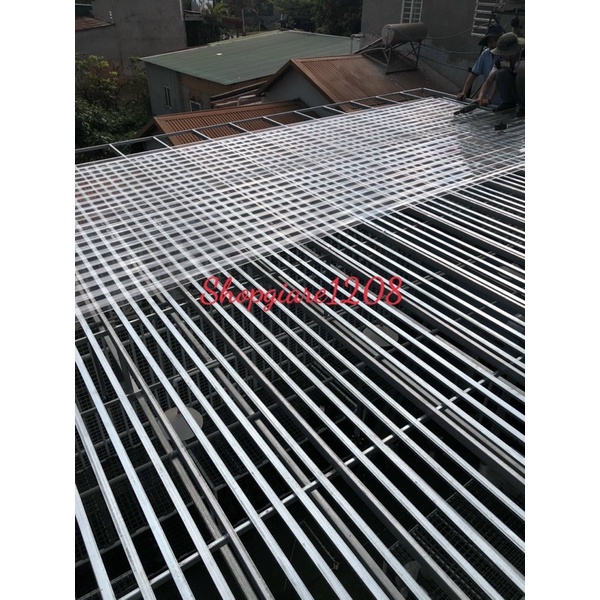 Tôn Polycarbonate trong suốt dày 6z 1m07 x 1m