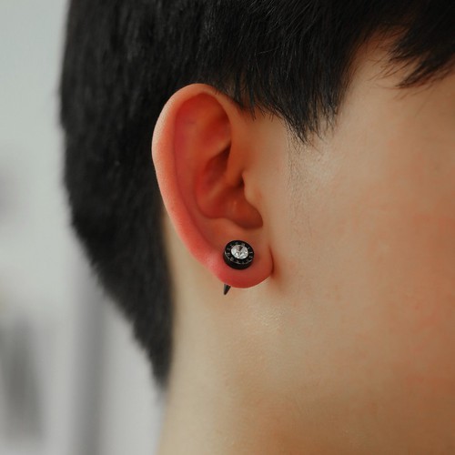 Bông Tai Nam Hình Tròn Đá Nhân Tạo Màu Trắng Titan Ko Rỉ TT 3047