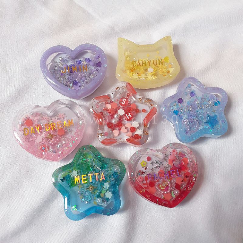 Griptok (PopSocket) Giá đỡ điện thoại handmade theo yêu cầu strawpeach1306 | BigBuy360 - bigbuy360.vn