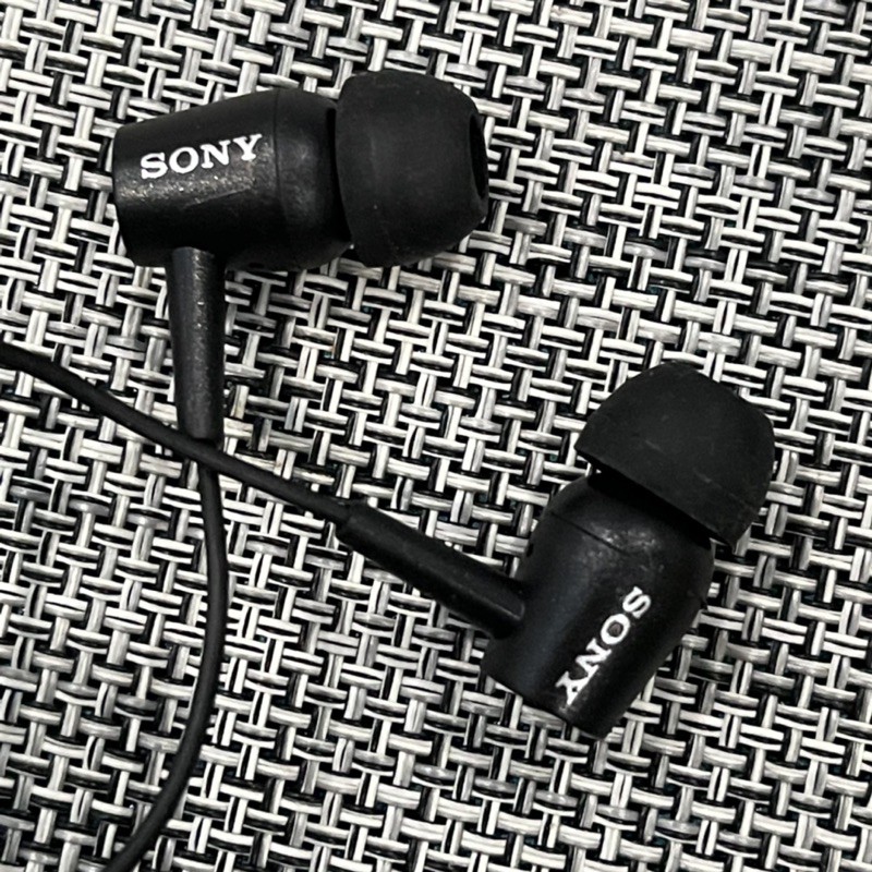 Tai nghe dây Sony có Mic nhét tai thanh lý