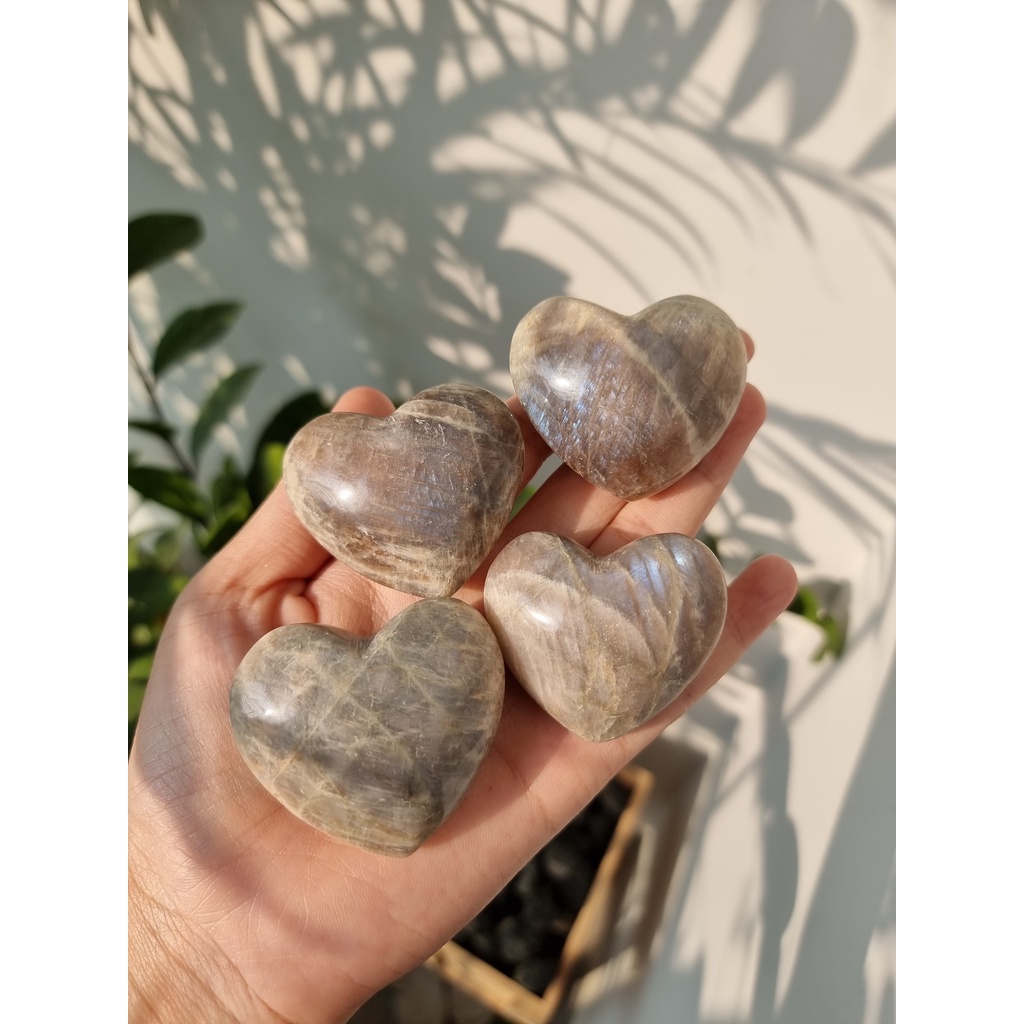 Tim đá Mặt trăng (Rainbow Moonstone Palm) tự nhiên, đá thanh tẩy trong Tarot, Reiki, thiền định, phong thủy
