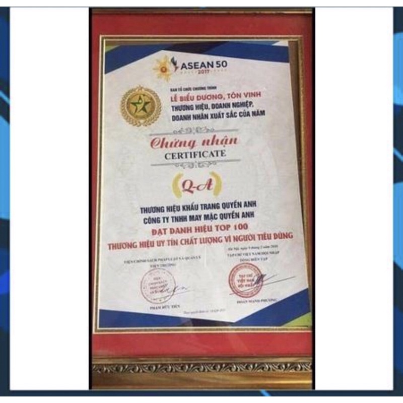 SỈ THÙNG 300 cái khẩu trang Quyền Anh KF94 4 lớp dày chống nước chống bụi cao cấp